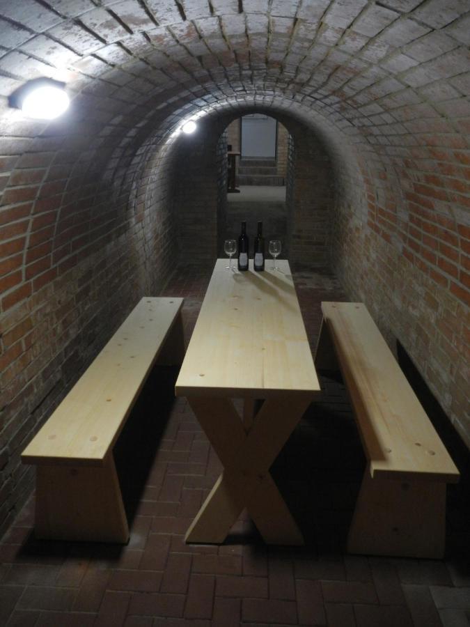 Cyklo Ubytovani A Vinny Sklep Zadovice Exterior foto